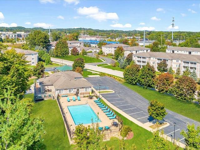 1 BR, 1 BA Apartment 15056 Elizabeth Jean Court Unit 342, Grand Haven, MI 49417