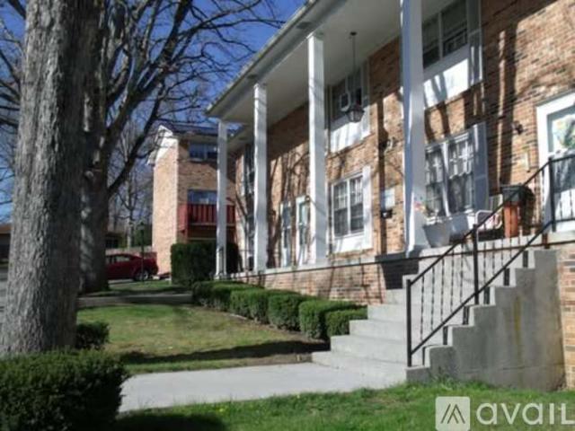 1 BR, 1 BA Apartment 150 East Reynolds Avenue, Unit c 5, Princeton, WV 24740