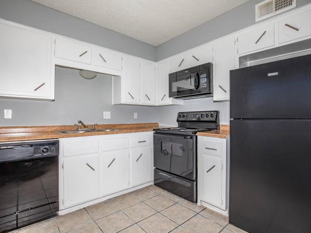 1 BR, 1 BA Apartment 1510 Bundrant Dr Unit 122, Killeen, TX 76543