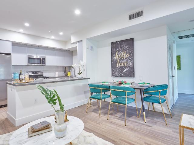 1 BR, 1 BA Apartment 1515 Colby Ave Unit 315 3 Shared Bathroom, Los Angeles, CA 90025