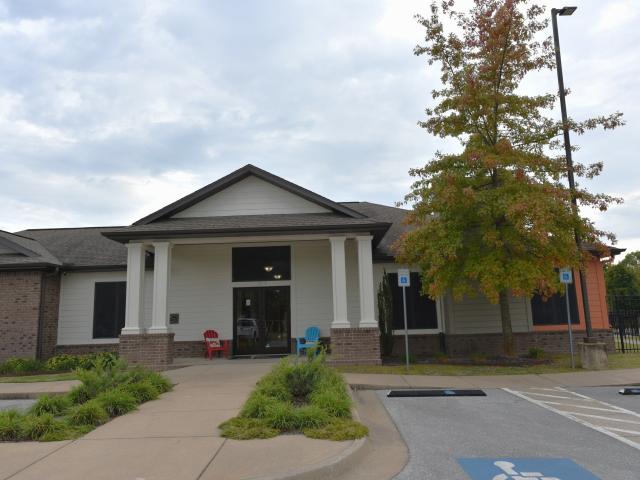 1 BR, 1 BA Apartment 1517 Electric Ave Unit 1I 1I102, Springdale, AR 72764