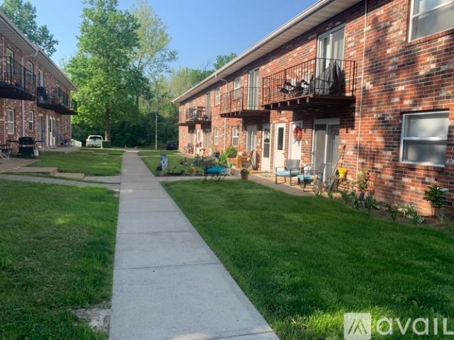 1 BR, 1 BA Apartment 1518 W Pacific St, Unit D, Pacific, MO 63069