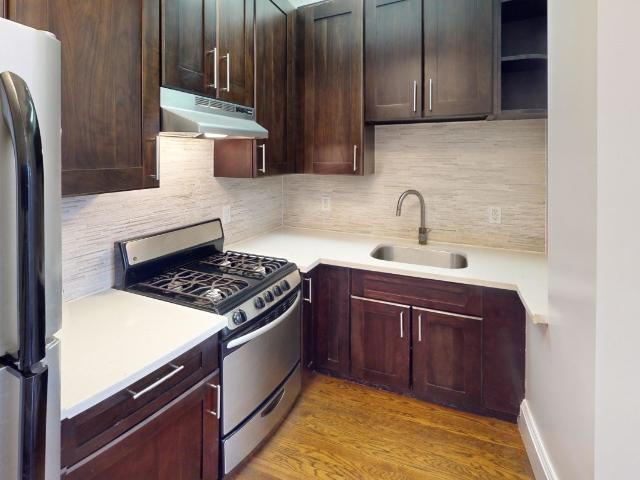 1 BR, 1 BA Apartment 1520 Gough St Unit 206, San Francisco, CA 94109
