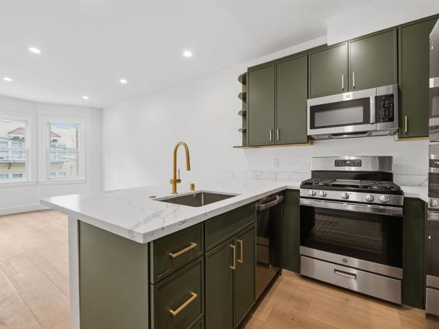 1 BR, 1 BA Apartment 1530 Leavenworth Street, San Francisco, CA 94109
