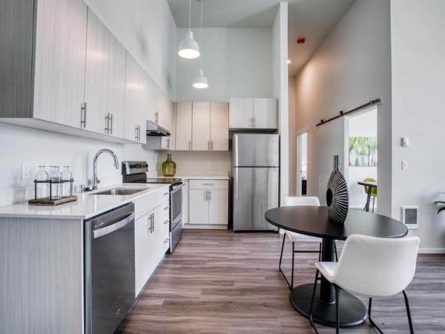 1 BR, 1 BA Apartment 15367 Main St E Unit A 201, Sumner, WA 98390