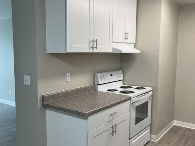 1 BR, 1 BA Apartment 1550 Springfield Dr Ofc Unit 16, Chico, CA 95928