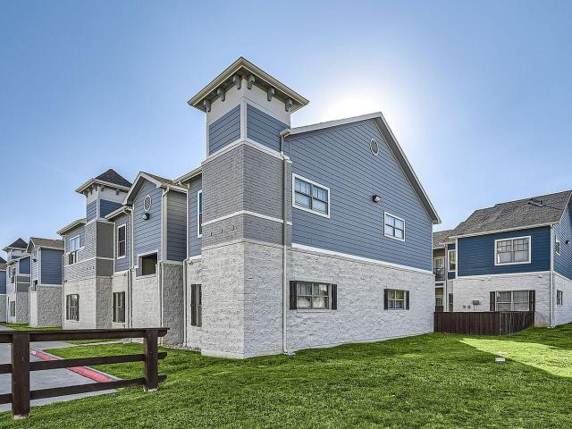 1 BR, 1 BA Apartment 1555 Nottingham Drive Unit 2106, Denton, TX 76209