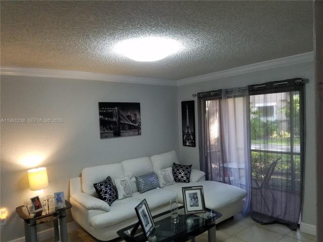 1 BR, 1 BA Apartment 15570 Southwest 105th Lane, Miami, FL 33196