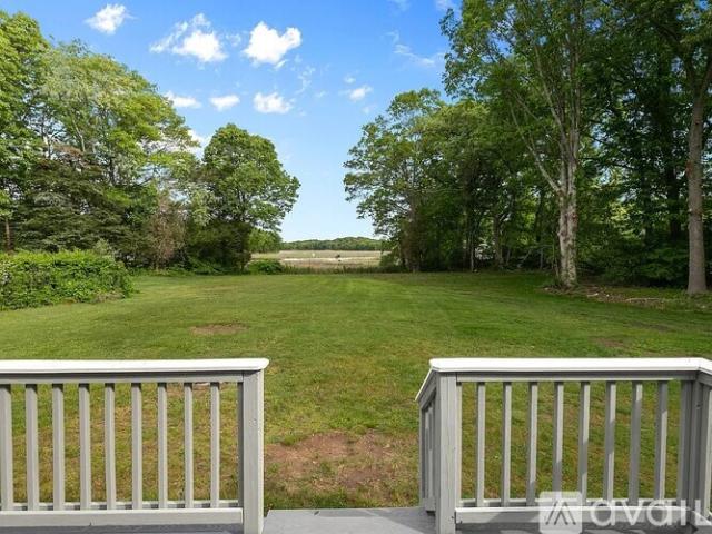 1 BR, 1 BA Apartment 15 Green Hill Rd, Unit 15, Madison, CT 06443