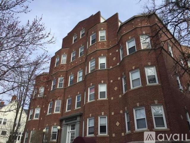 1 BR, 1 BA Apartment 163 Summer St, Unit 29, Somerville, MA 02143