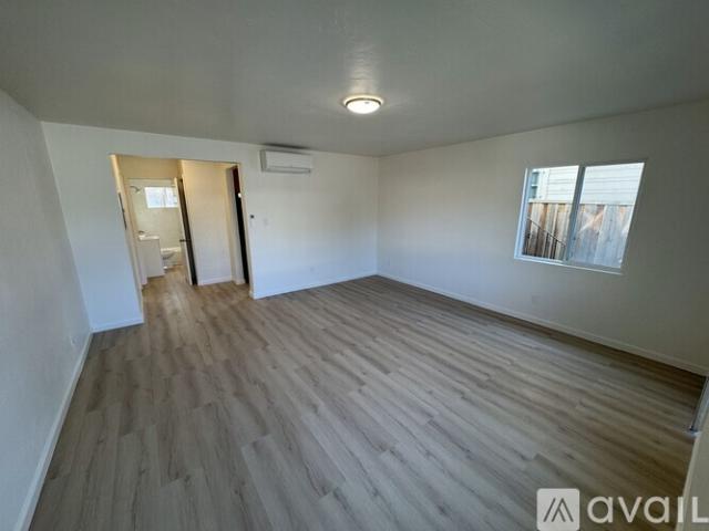 1 BR, 1 BA Apartment 1600 63rd St, Unit 3329 California, Berkeley, CA 94703