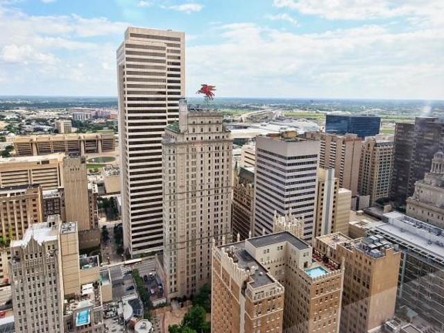 1 BR, 1 BA Apartment 1606 Pacific Ave, Dallas, TX 75201