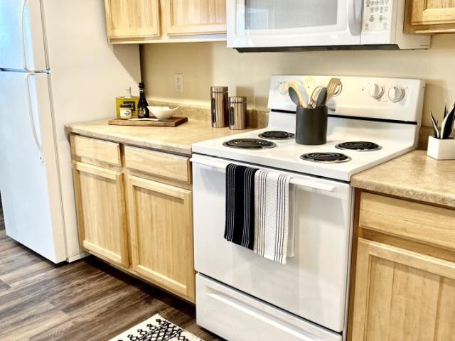 1 BR, 1 BA Apartment 1610 South Deer Heights Road Unit K13, Spokane, WA 99224