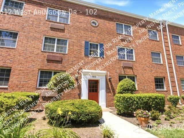 1 BR, 1 BA Apartment 1612 West Abingdon Dr, Alexandria, VA 22003