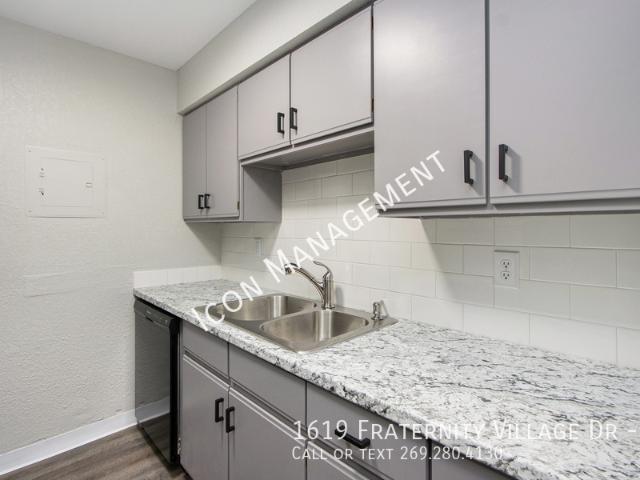 1 BR, 1 BA Apartment 1619 Fraternity Village Dr, Kalamazoo, MI 49006