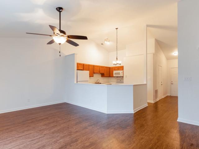 1 BR, 1 BA Apartment 1630 Saddle Lane Unit 1670G, Greenwood, IN 46143