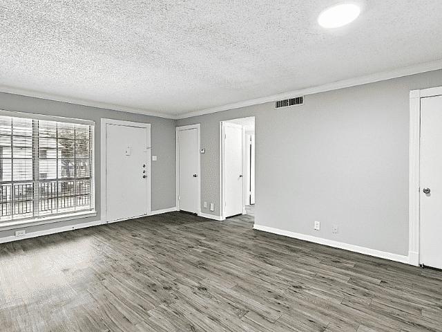 1 BR, 1 BA Apartment 1630 Rutland Dr Unit 78, Austin, TX 78758