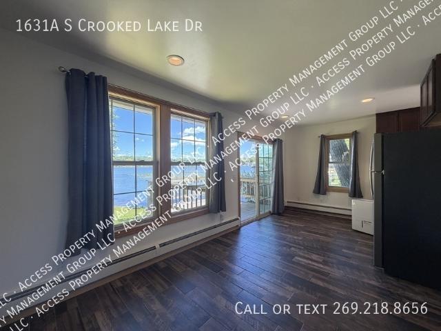 1 BR, 1 BA Apartment 1631A S Crooked Lake Dr, Kalamazoo, MI 49009
