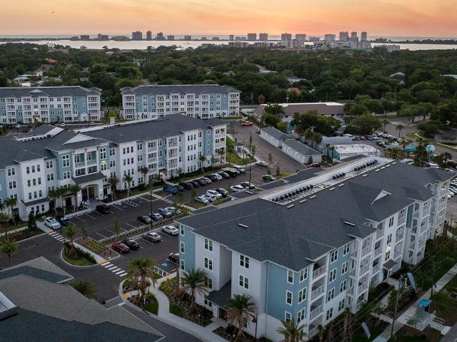 1 BR, 1 BA Apartment 1632 Clearwater Largo Rd N Unit 1 202, Clearwater, FL 33756
