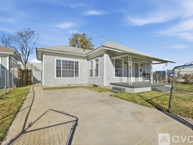 1 BR, 1 BA Apartment 1635 E 4th St, Tulsa, OK 74120