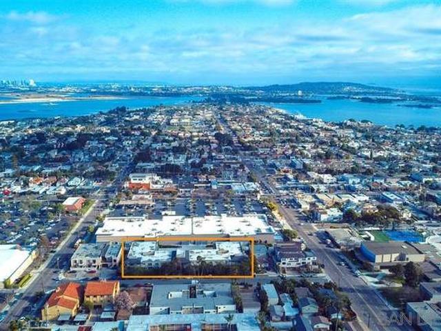 1 BR, 1 BA Apartment 1645 Emerald St, San Diego, CA 92109