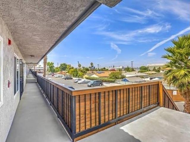 1 BR, 1 BA Apartment 1648 Del Amo Blvd Unit 229, Torrance, CA 90501