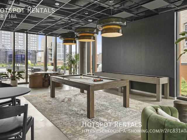 1 BR, 1 BA Apartment 166 N Aberdeen St, Chicago, IL 60607