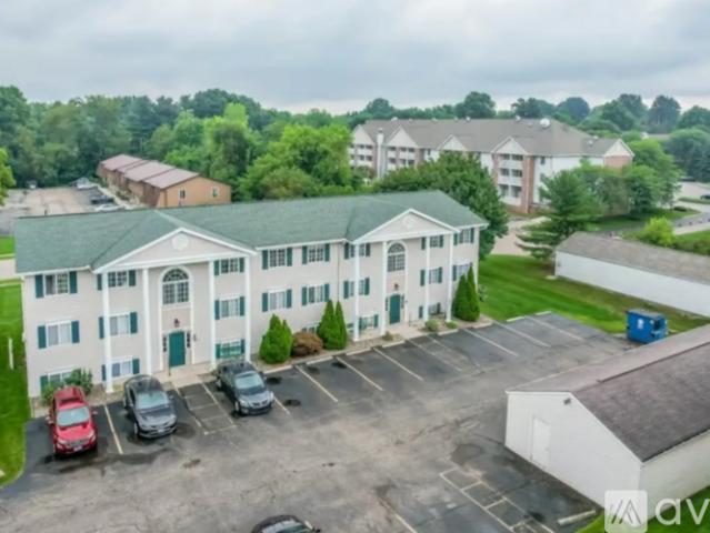 1 BR, 1 BA Apartment 1685 Beechwood Avenue Northeast, Unit 1685 B, North Canton, OH 44720