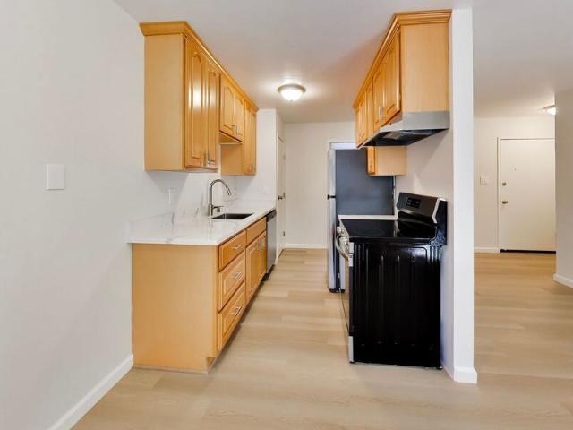 1 BR, 1 BA Apartment 16878 Meekland Avenue, San Lorenzo, CA 94580