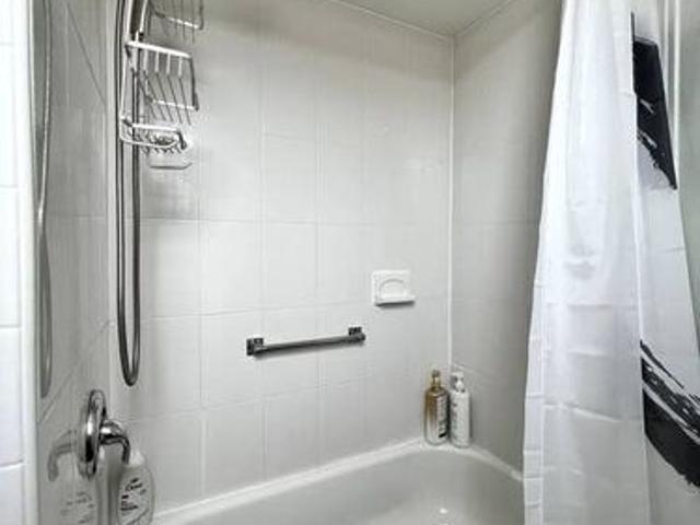 1 BR, 1 BA Apartment 16 Bellair Place, Newark, NJ 07104