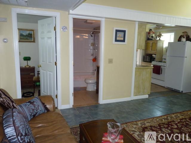 1 BR, 1 BA Apartment 16 Kingwood Street, Wareham, MA 02571