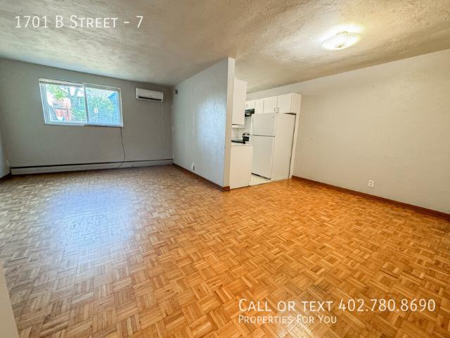 1 BR, 1 BA Apartment 1701 B Street, Lincoln, NE 68502