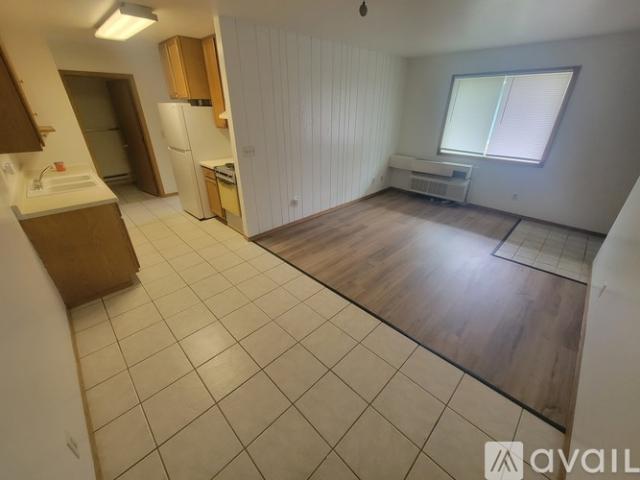 1 BR, 1 BA Apartment 1701 La Cres St, Unit 134, La Crosse, WI 54603
