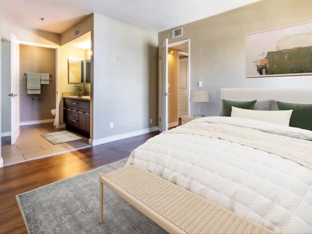 1 BR, 1 BA Apartment 1710 North Fuller Avenue Unit 318, Los Angeles, CA 90046