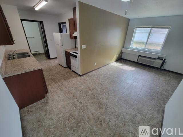 1 BR, 1 BA Apartment 1719 La Cres St, Unit 156, La Crosse, WI 54603