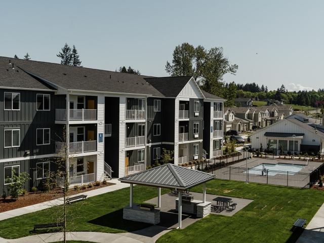 1 BR, 1 BA Apartment 1724 W 15th Street Unit 339, La Center, WA 98629