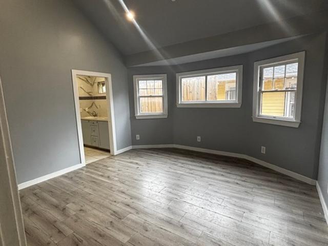 1 BR, 1 BA Apartment 1726 W 22nd St, Los Angeles, CA 90007
