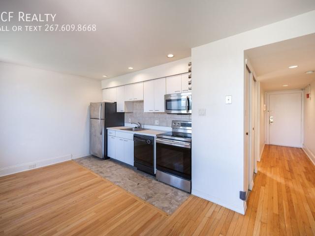 1 BR, 1 BA Apartment 1728 Green Street, Philadelphia, PA 19130