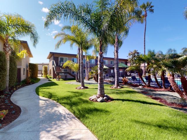 1 BR, 1 BA Apartment 17301 Keelson Ln Unit 300_03, Huntington Beach, CA 92647