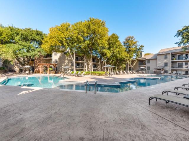 1 BR, 1 BA Apartment 1730 East Oltorf Street Unit 735, Austin, TX 78741