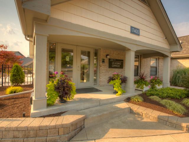 1 BR, 1 BA Apartment 17400 Cedar Lake Circle Unit 17477, Northville, MI 48168
