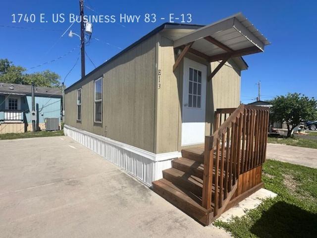 1 BR, 1 BA Apartment 1740 E. US Business Hwy 83, Mission, TX 78572