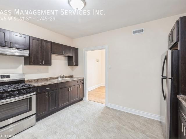 1 BR, 1 BA Apartment 1745 W 91st St, Chicago, IL 60620