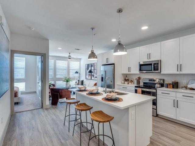 1 BR, 1 BA Apartment 17501 Dallas Parkway Unit 209, Dallas, TX 75287