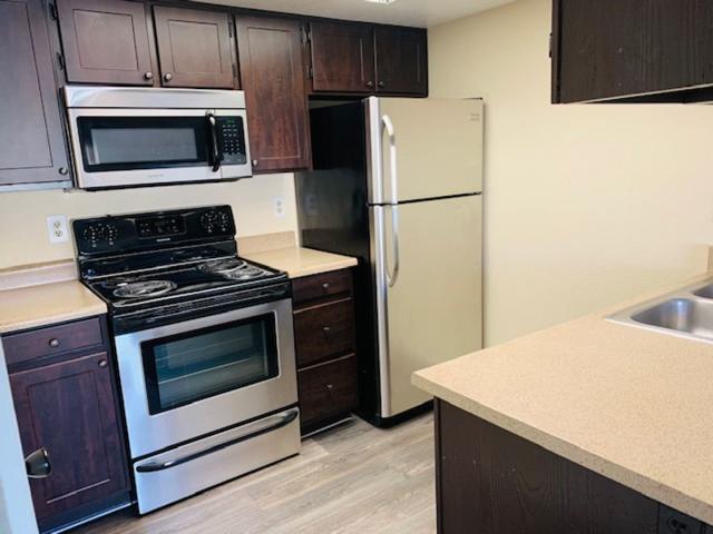 1 BR, 1 BA Apartment 1750 E Bell Rd Unit 262, Phoenix, AZ 85022