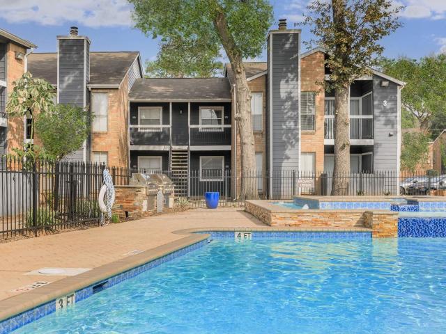 1 BR, 1 BA Apartment 17710 Red Oak Drive Unit 13 291, Houston, TX 77090