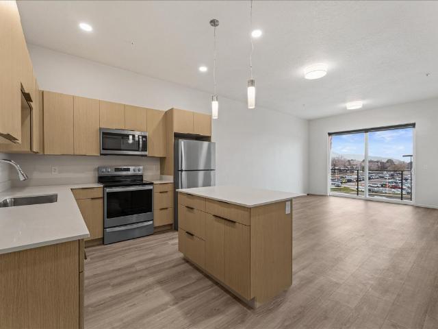 1 BR, 1 BA Apartment 1771 S. Renaissance Towne Drive, Bountiful, UT 84010