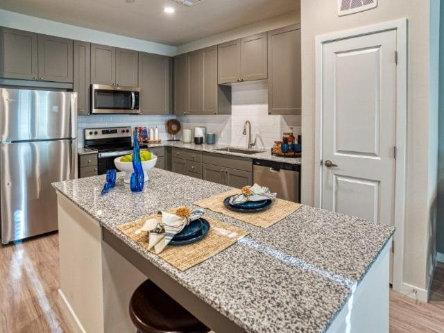 1 BR, 1 BA Apartment 17785 West Bell Road Unit 1036, Surprise, AZ 85374
