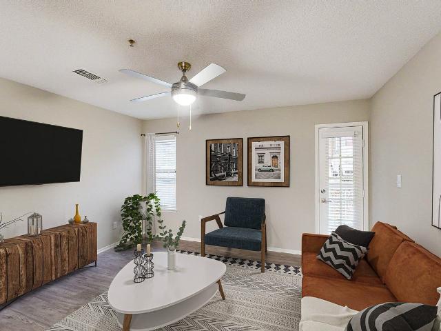 1 BR, 1 BA Apartment 1800 Barrett Lakes Boulevard Unit 3400S, Kennesaw, GA 30144