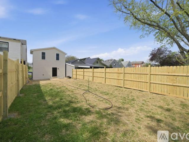 1 BR, 1 BA Apartment 1813 South Preston Street, Louisville, KY 40217
